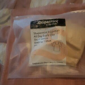 Shapermint Essentials   All Day Short Sleeve Shaping T-Shirt (Size XL) (NWT)